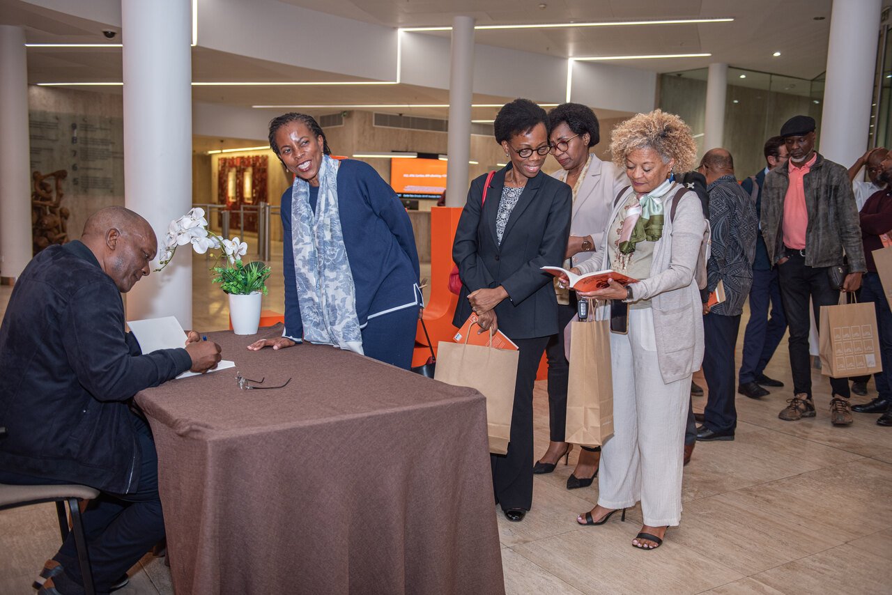 BCI Acolhe o Lançamento da Obra de Francisco Noa “José