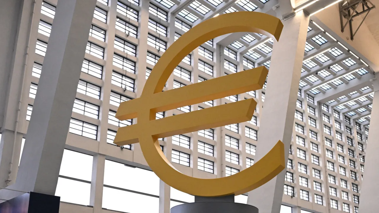 Banco Central Europeu deve manter juros e só fazer cortes