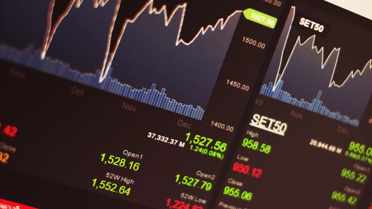 Bolsas europeias abrem em baixa. Investidores aguardam por