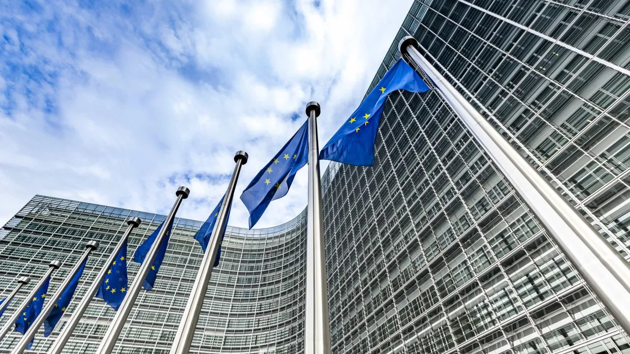Bruxelas quer 27 planos nacionais de programação no