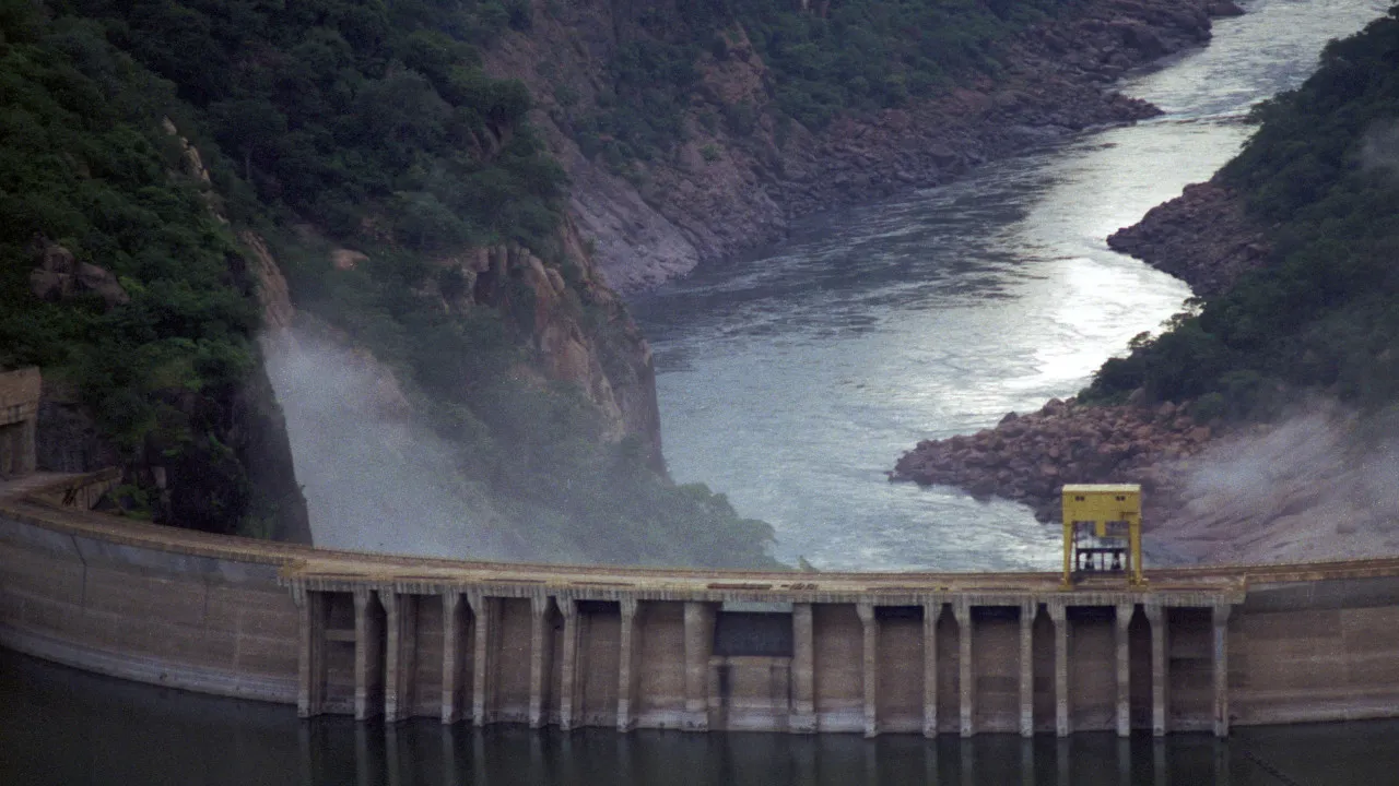 Cahora Bassa procura parceiros para nova central e produção