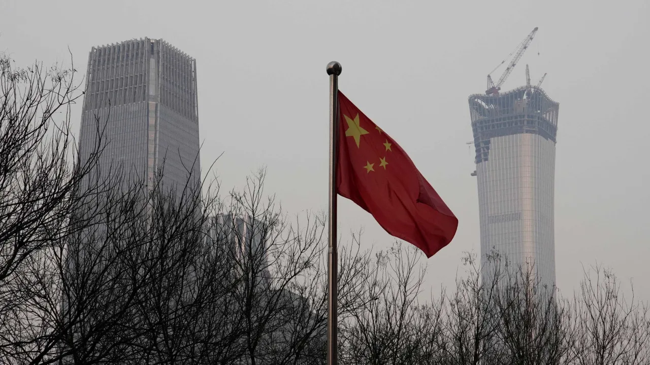 China longe de vencer batalha contra deflação e excesso de