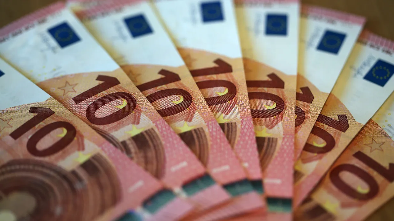 Dívida das famílias, empresas e Estado aumenta para 893.100