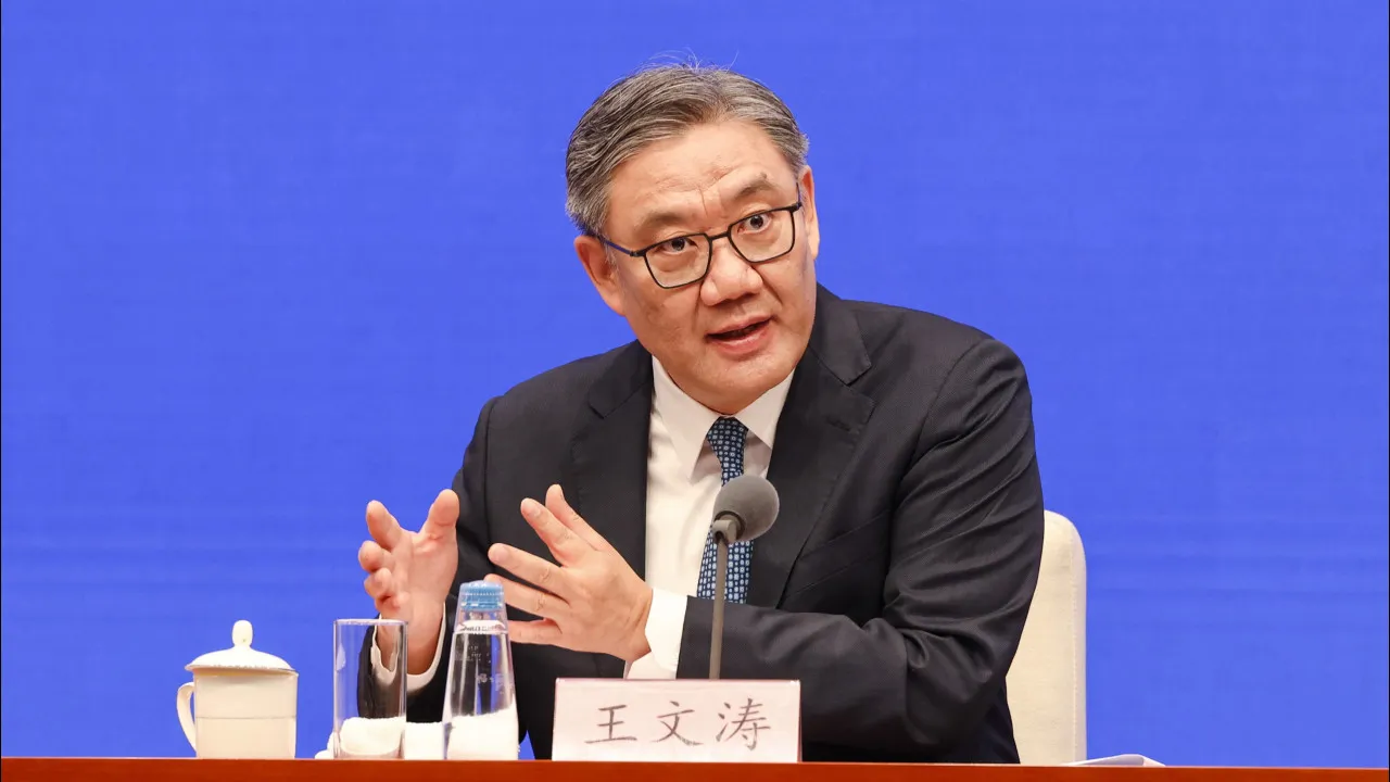 EUA impõem atualmente taxa de 53,6% à China
