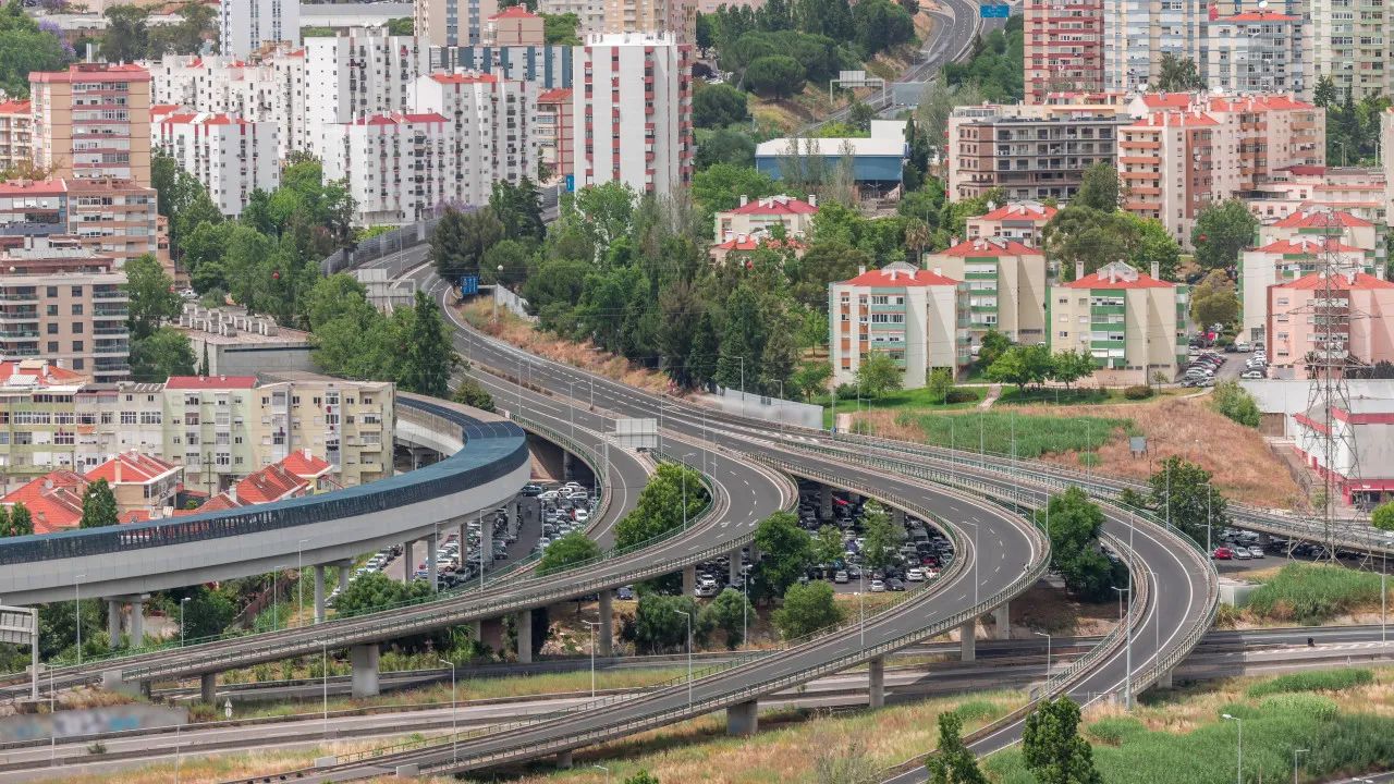 IHRU diz que despejos em Odivelas se deveram a "ocupação