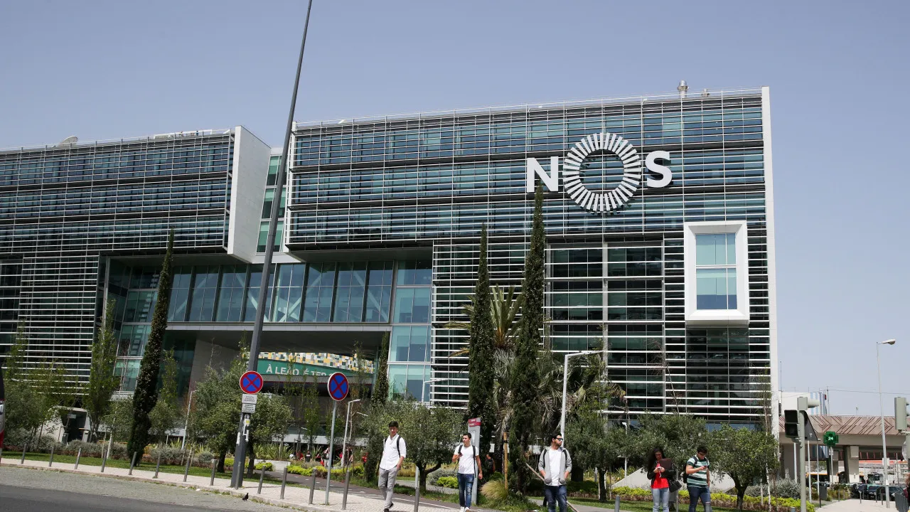 Lucro da NOS recua 21% até junho para 116,8 milhões