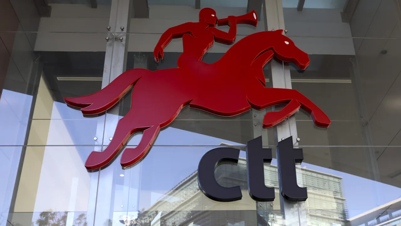 Lucro dos CTT cresce 11,7% no 1.º semestre para 22,1 milhões