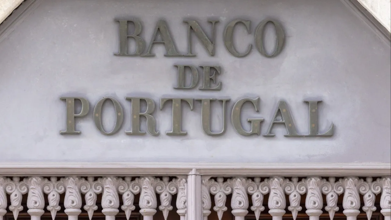 Montante de novos créditos ao consumo sobe 12% em maio