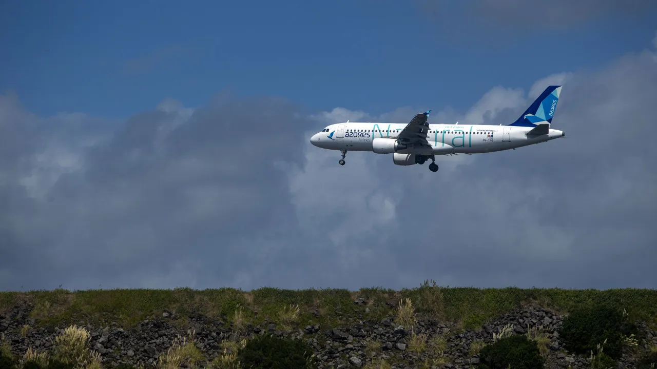 Prejuízos em rotas contribuíram para resultados da Azores