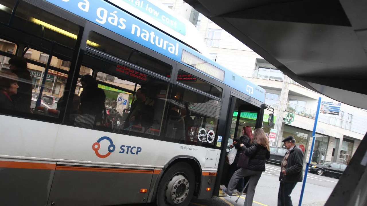 STCP compra 30 autocarros elétricos e estação de