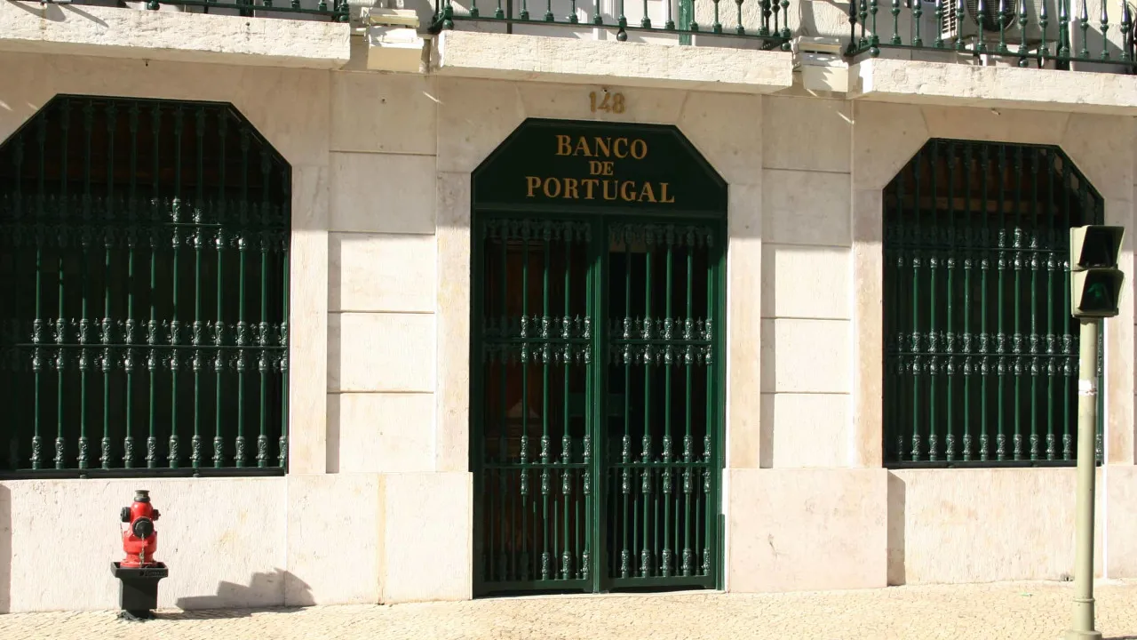 'Stock' de empréstimos para habitação sobe 7,3% em junho