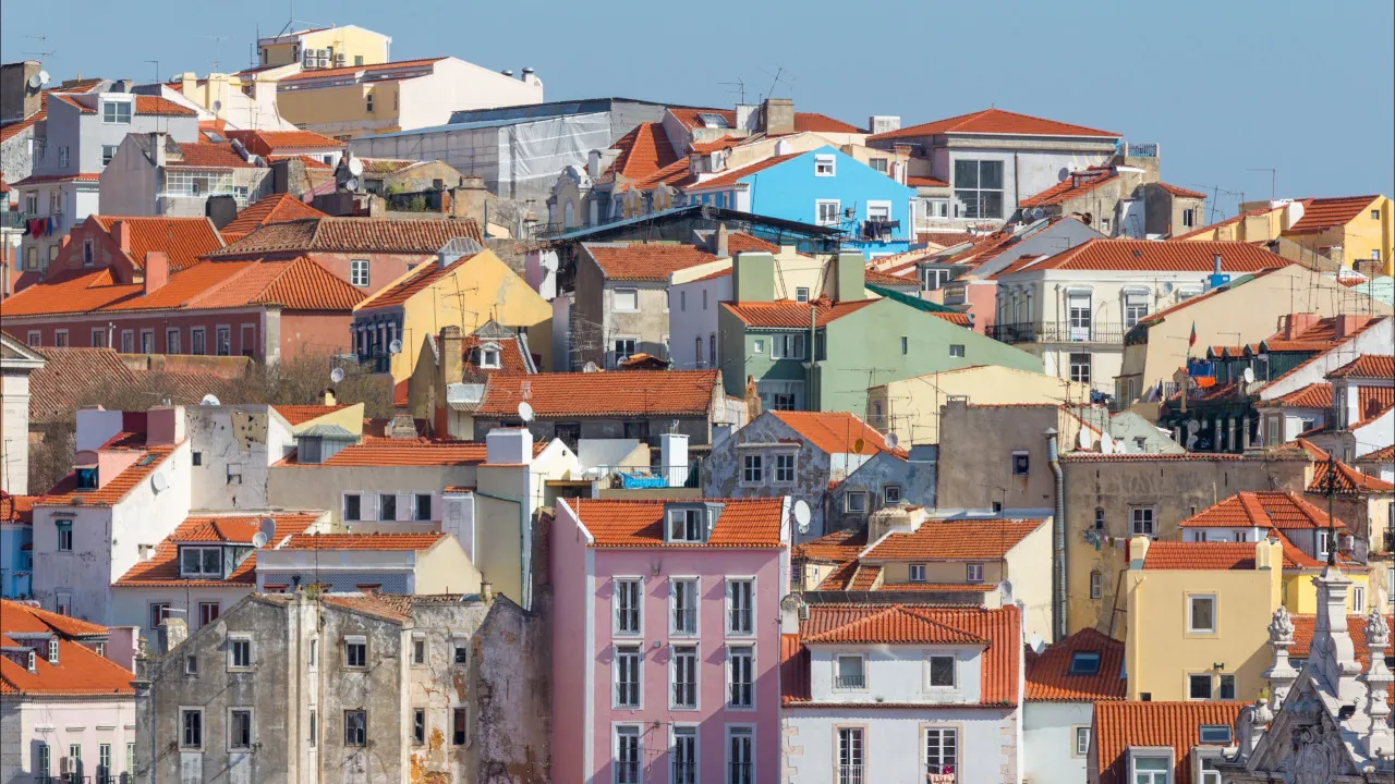 Venda de casas atinge 33,8 mil milhões em 2024, valor mais