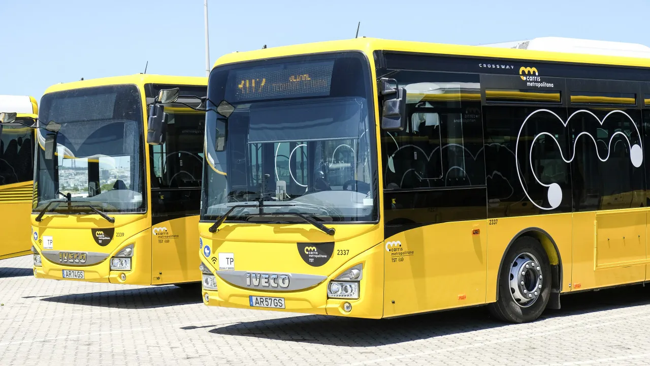 Viagens na Carris Metropolitana já podem ser pagas via