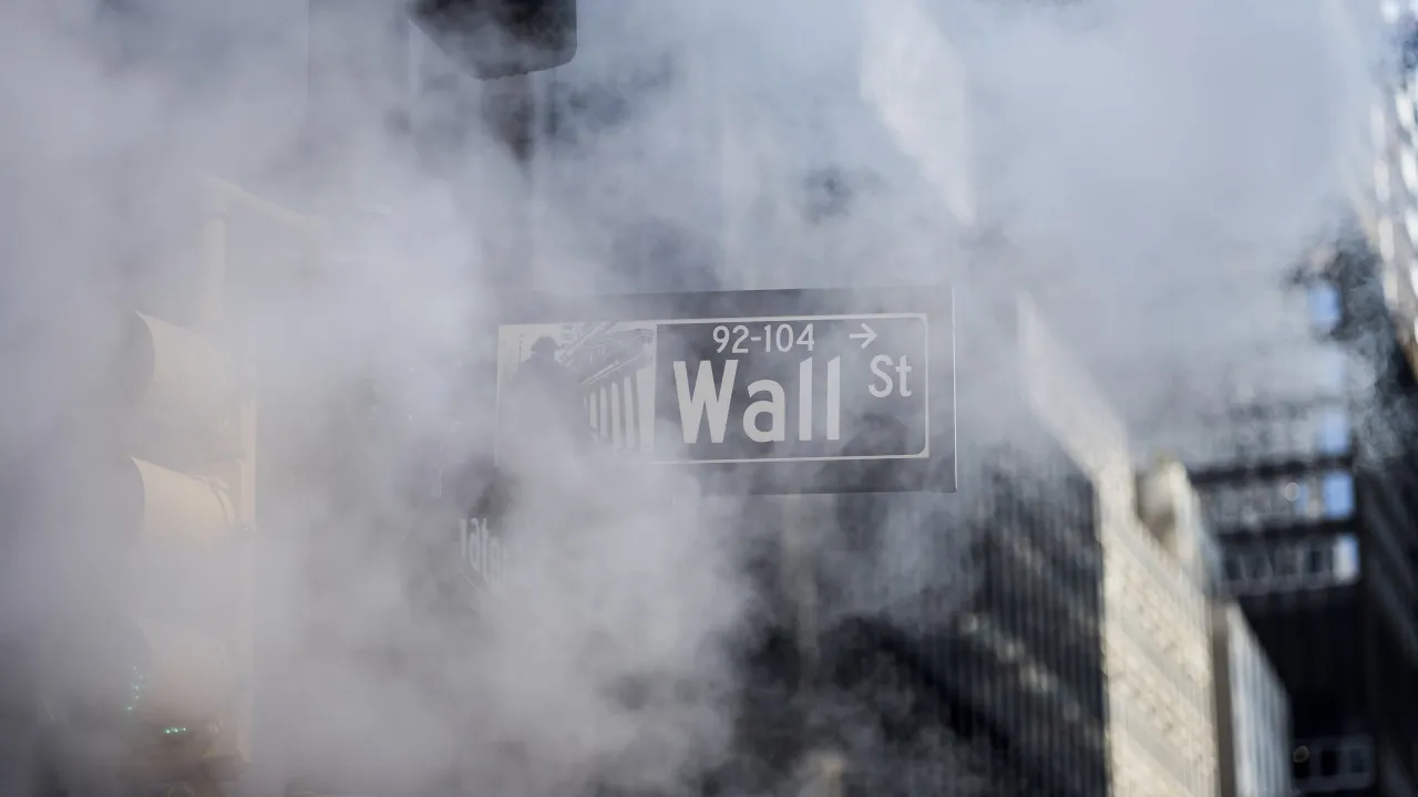 Wall Street fecha sem direção mas com recordes do S&P500 e