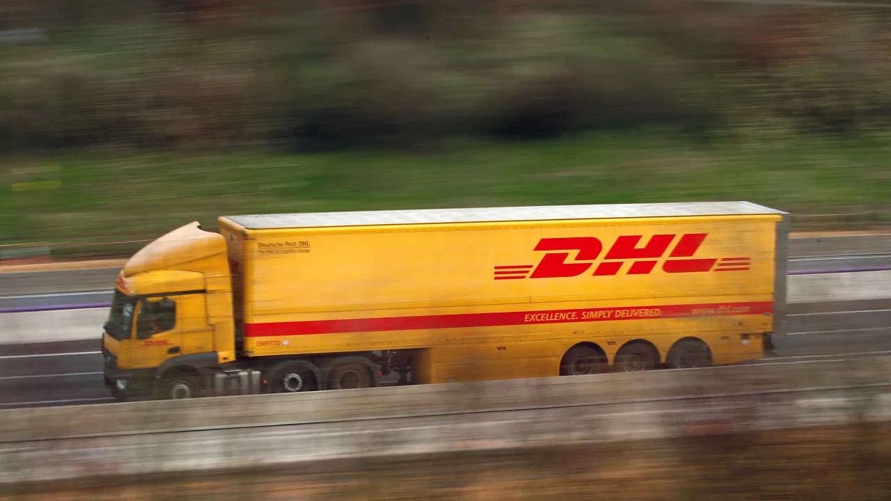 DHL limita temporariamente envio de encomendas para os EUA