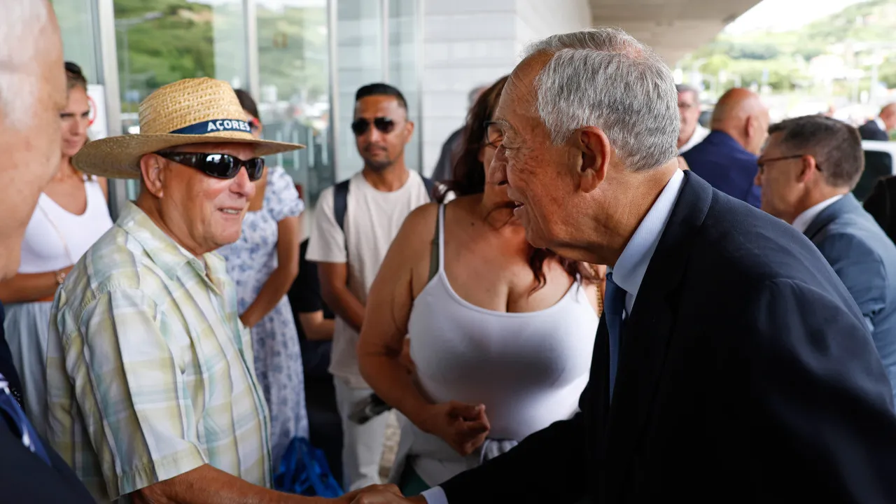 "Este é o tempo" para rever lei das finanças regionais, diz