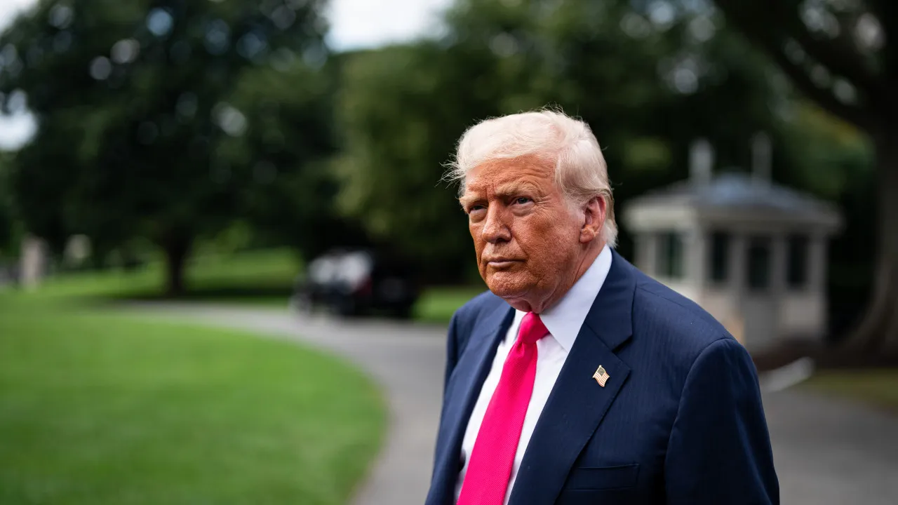 Fed. Trump diz que Jerome Powell é "demasiado estúpido" para