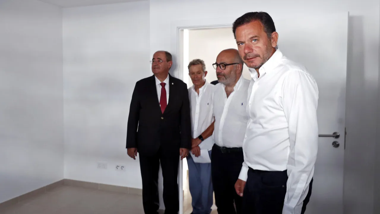 Inaugurados 49 fogos para realojar famílias de pescadores da