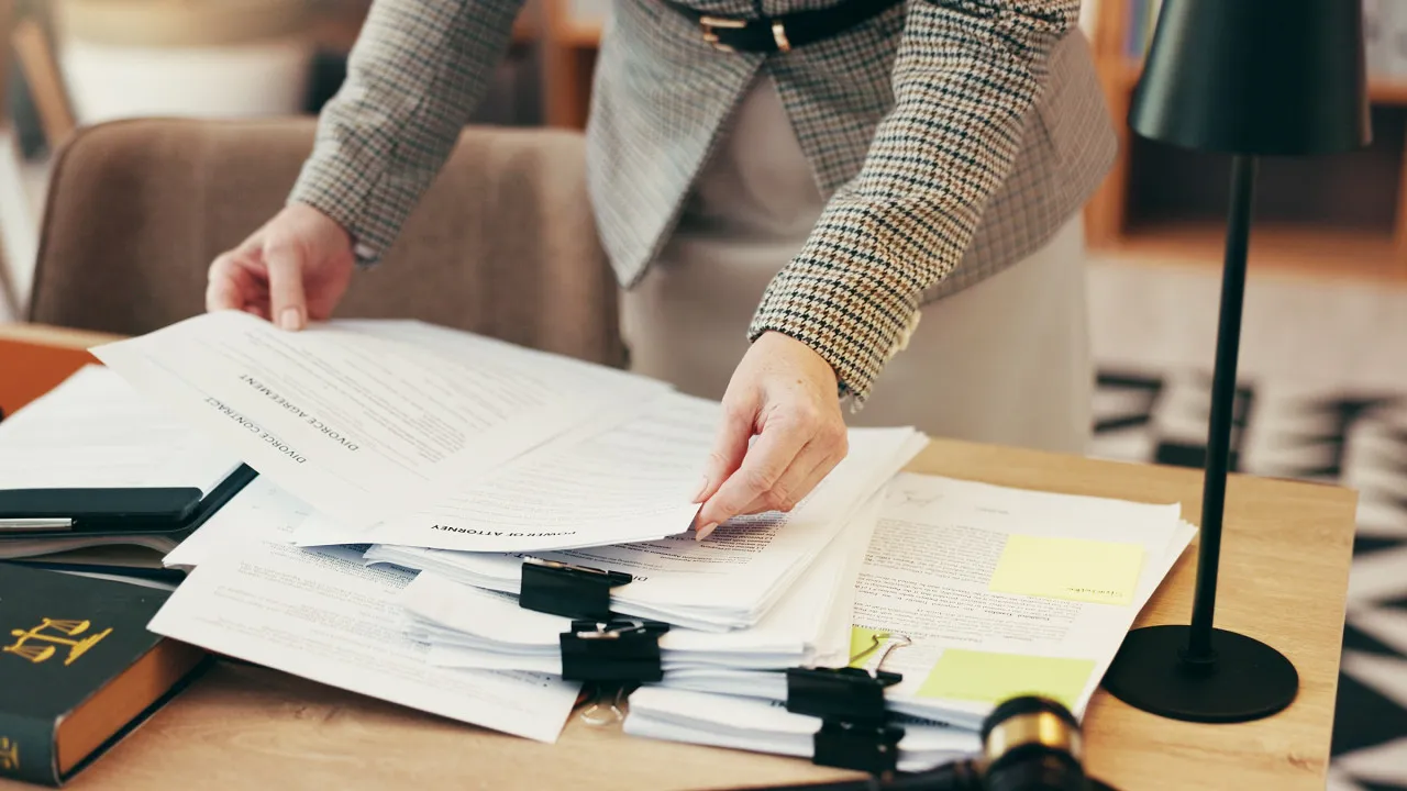 Revisão da lei laboral? Vêm aí "manifestações, greves, forte