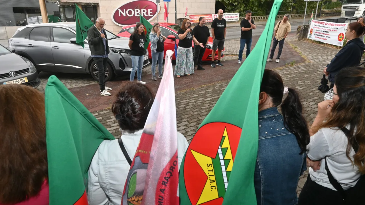 Trabalhadores da Nobre cumprem 23.ª greve (e esperam