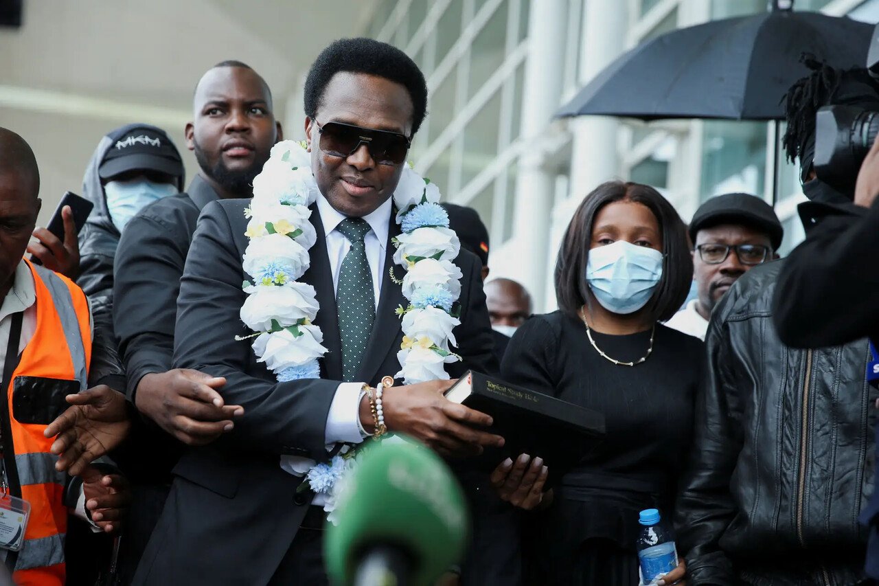 Venâncio Mondlane Regressa a Maputo e Celebra Legalização do