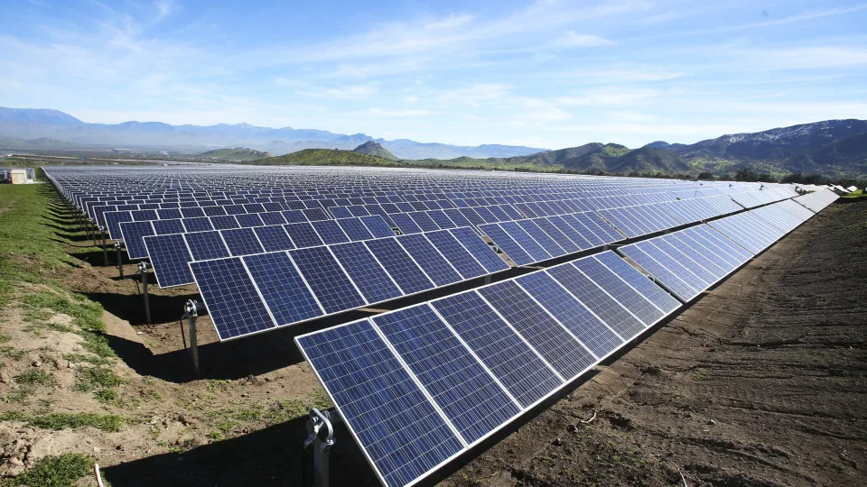 Acordo com Portugal duplica capacidade de parque solar em