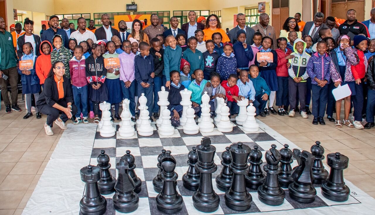 BCI Promove Olimpíadas Escolares de Xadrez • Diário