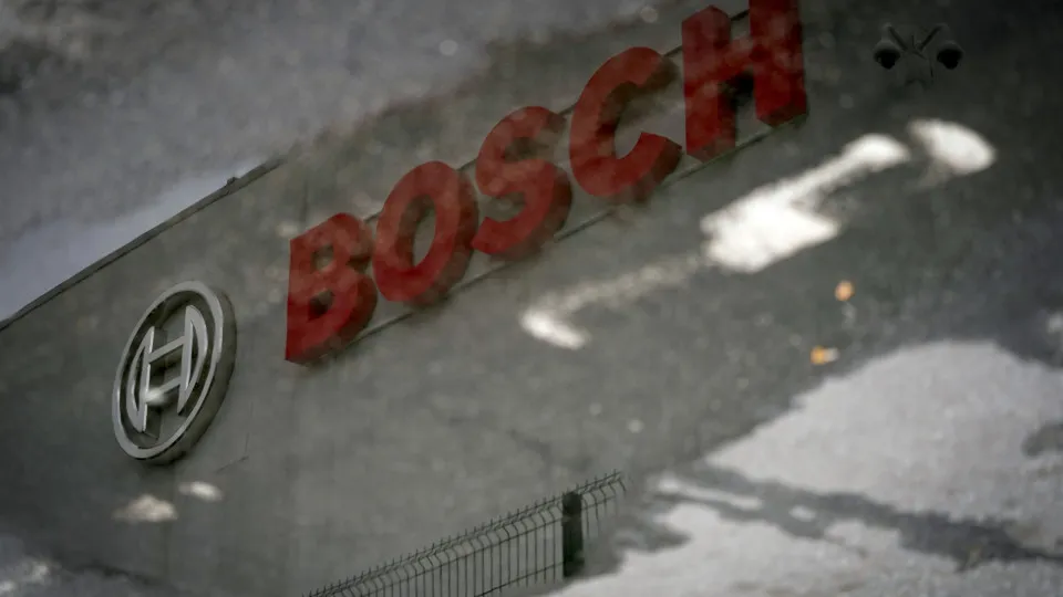 Bosch Braga entra em lay-off em novembro com 2.500