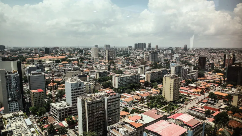 Governo angolano propõe Orçamento do Estado para 2026 4,7%