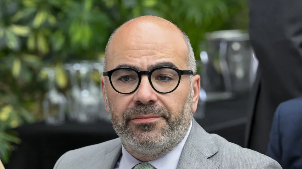 Portugal e Espanha vão avaliar custos de migração para