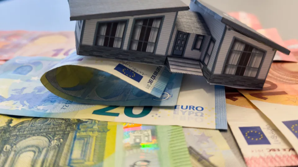 Apoio à renda gera polémica: Afinal, quem tem direito a