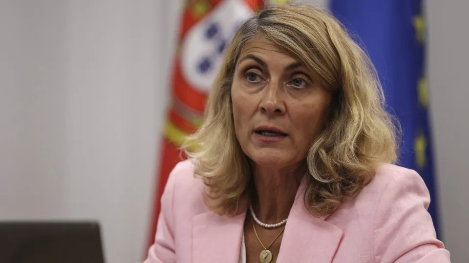 CFP avisa: Situação em França pode ter contágio para