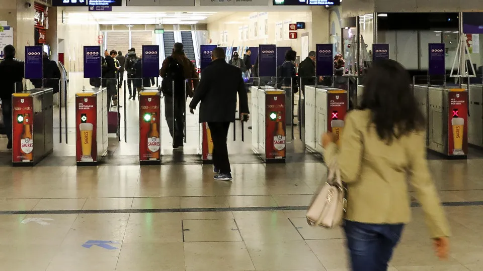 Concluída 1.ª fase da modernização da rede móvel do Metro de