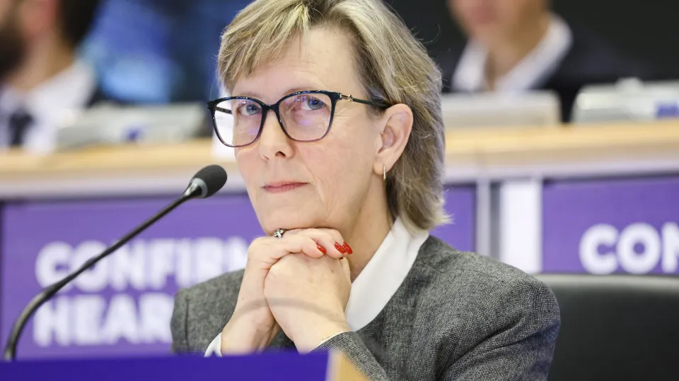 "Depender só de uma fonte de rendimento pode expor à