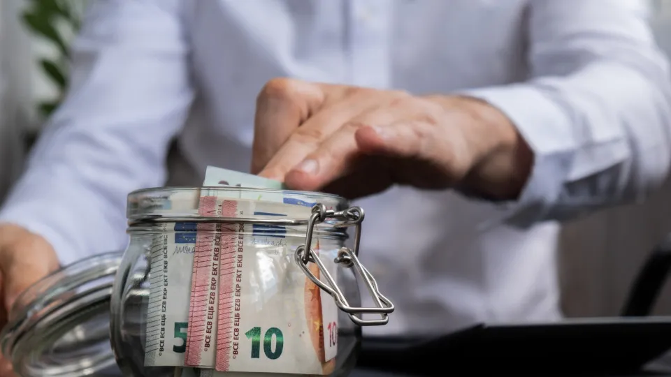 Dia Mundial da Poupança: Dez dicas financeiras para gerir
