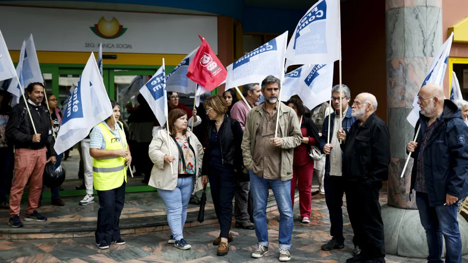 "Enorme adesão" à greve revela que trabalhadores estão
