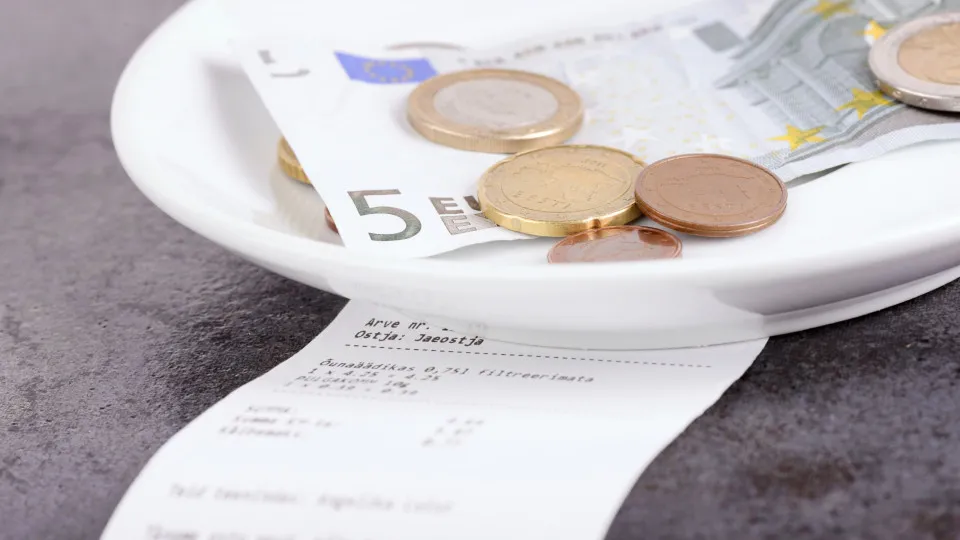 Governo pode subir subsídio de refeição: É obrigatório? O