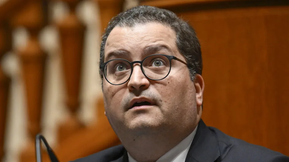 Governo vai propor alterações às regras do IMI das barragens