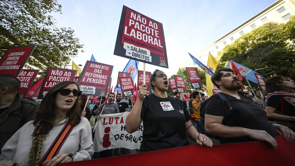 Greve geral à vista! CGTP e UGT unem-se pela primeira vez