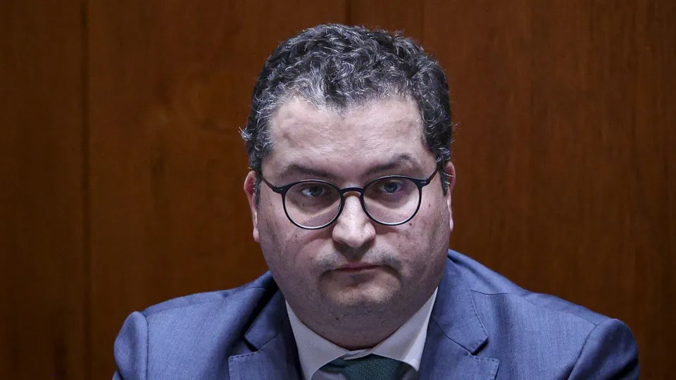 IUC em fevereiro? Serve para que pessoas "não se esqueçam"
