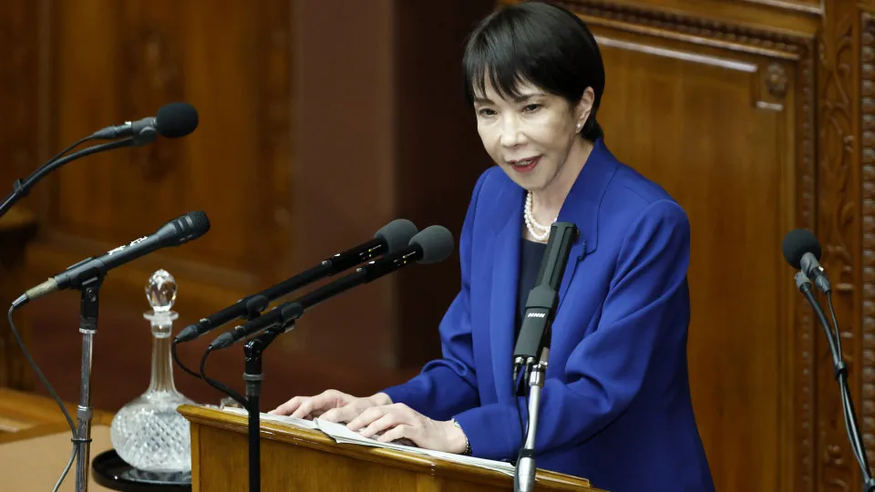 Japão aprova estímulos de 117,5 mil milhões para mitigar