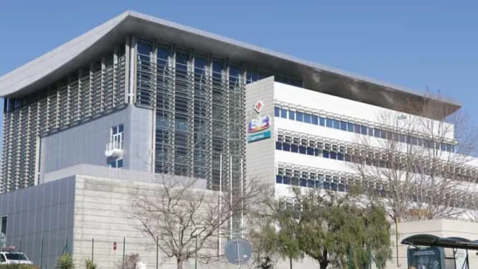 MFE passa a deter 32,934% da Impresa e família Balsemão