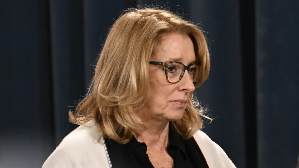 Ministra do Trabalho reitera que prioriza debate em