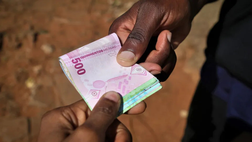 Moçambique emitiu mais de 3.100 milhões em Bilhetes do