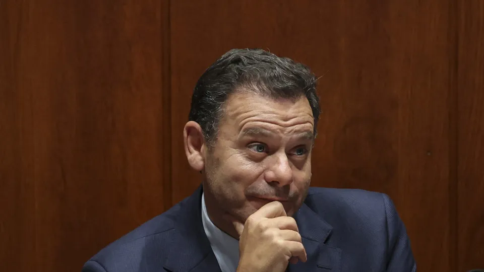 Montenegro contesta razões que podem levar a greve geral da