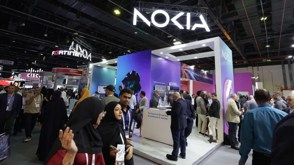 Nokia reestruturará operações e avança com nova estratégia