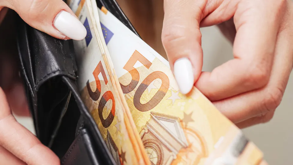 Poder de compra em Portugal mantém-se abaixo da média