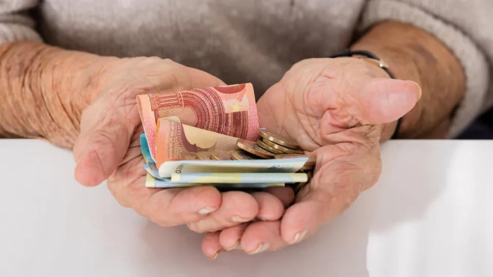 Riscos geopolíticos preocupam setor dos seguros e fundos de