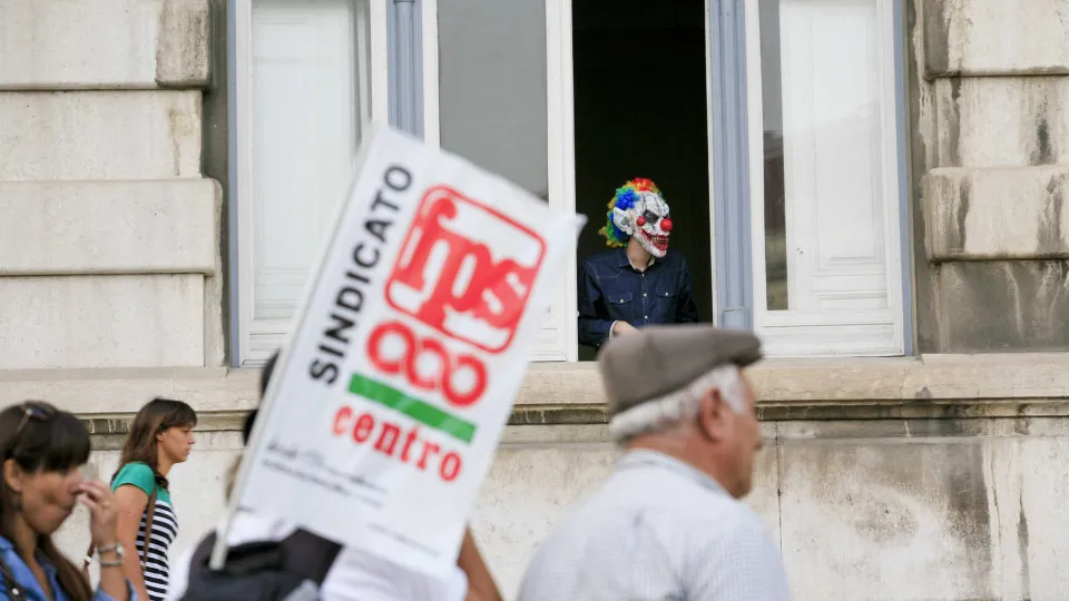 Sindicatos admitem aumentar contestação se Governo não