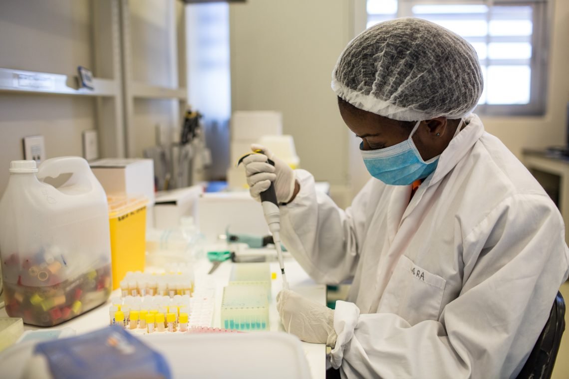 Sistema Nacional de Saúde Enfrenta Falta de Recursos, Alerta